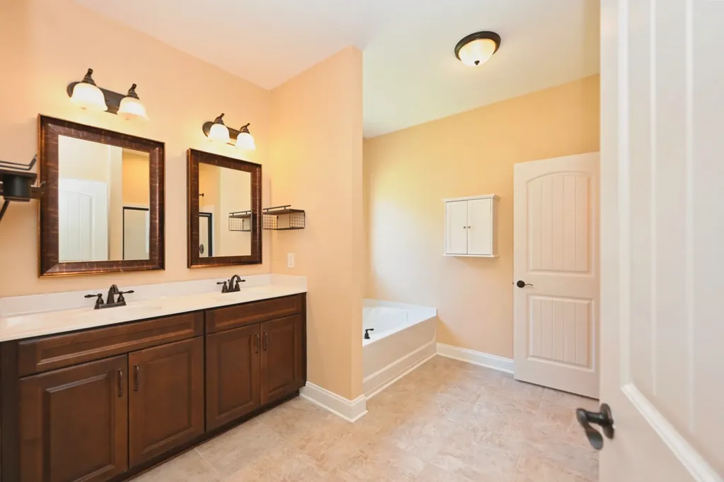 223 Meandering Drive Lebanon TN 37090