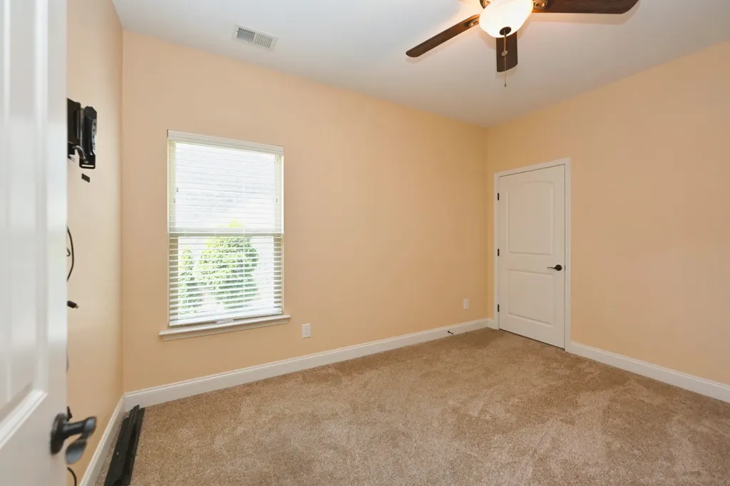 223 Meandering Drive Lebanon TN 37090