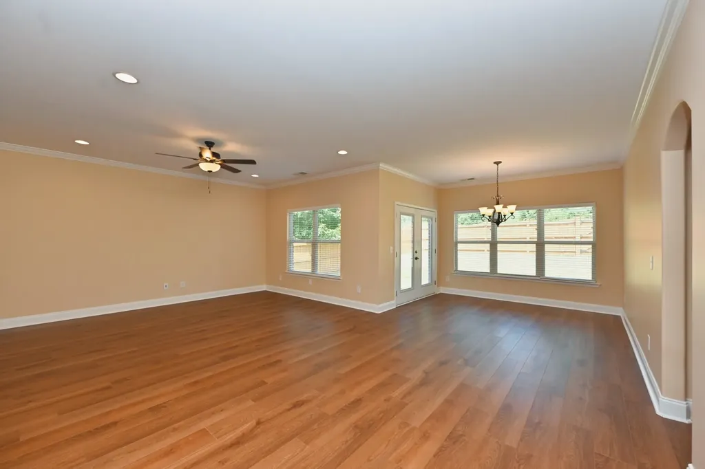 223 Meandering Drive Lebanon TN 37090