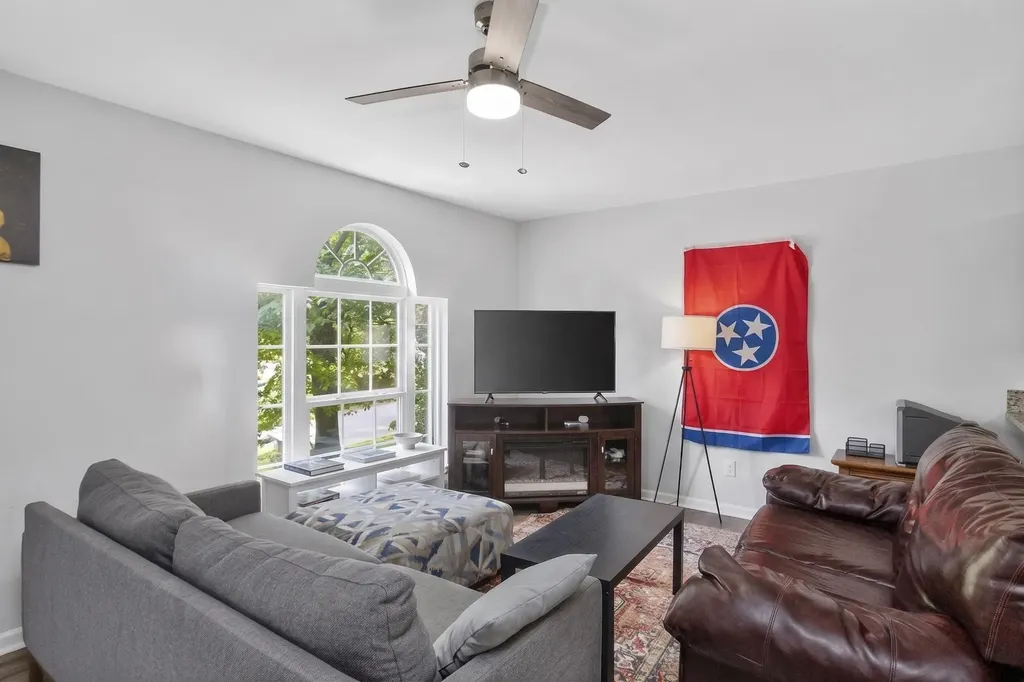 318A Melvin Jones Drive Nashville TN 37217