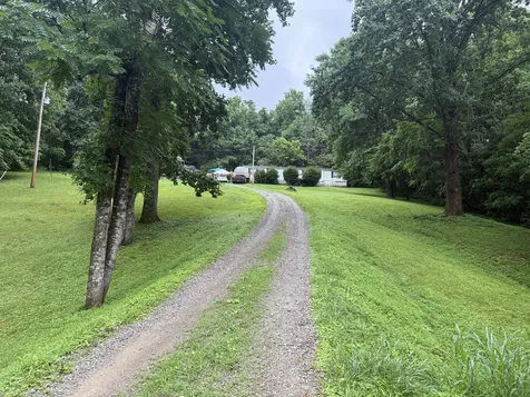 6437 Peytonsville Arno Road College Grove TN 37046