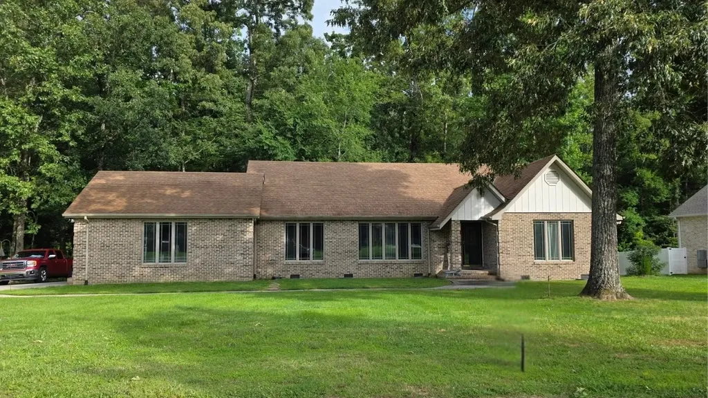 203 Woodson Drive Tullahoma TN 37388