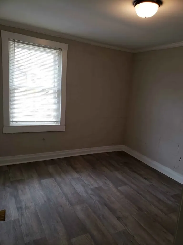 1119 Comstock Avenue Columbia TN 38401