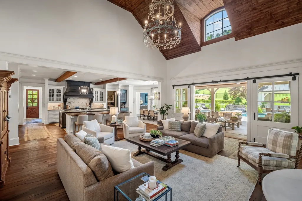 835 Windstone Boulevard Brentwood TN 37027