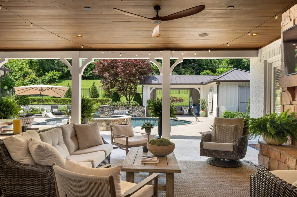 835 Windstone Boulevard Brentwood TN 37027