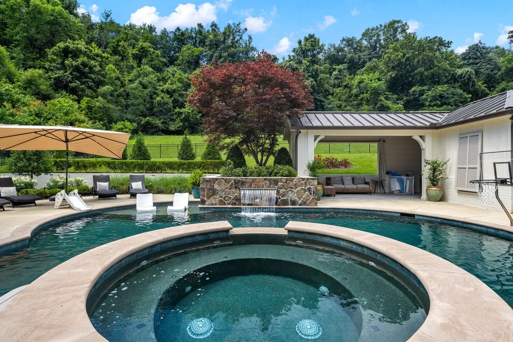 835 Windstone Boulevard Brentwood TN 37027