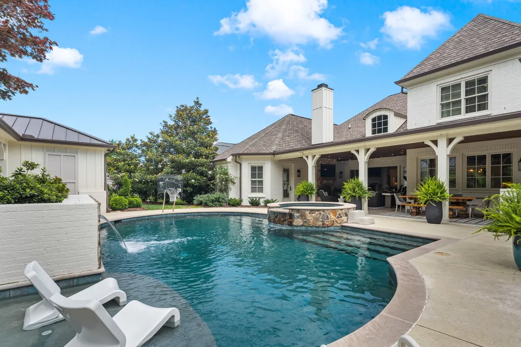 835 Windstone Boulevard Brentwood TN 37027