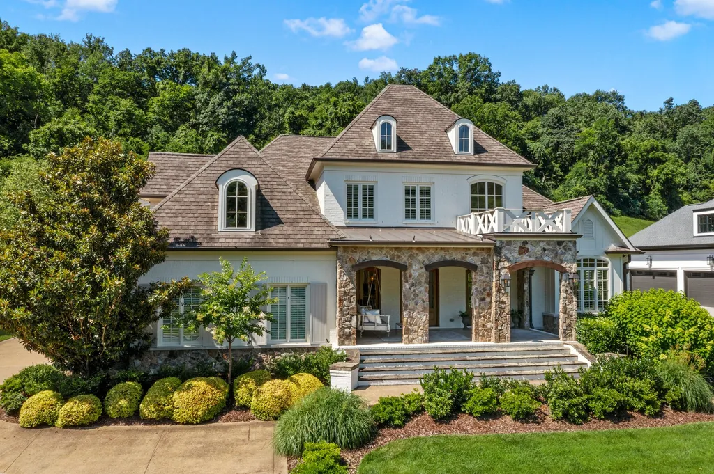 835 Windstone Boulevard Brentwood TN 37027