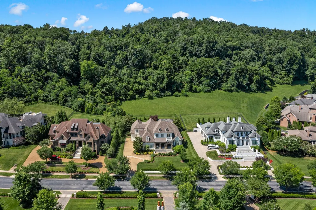 835 Windstone Boulevard Brentwood TN 37027