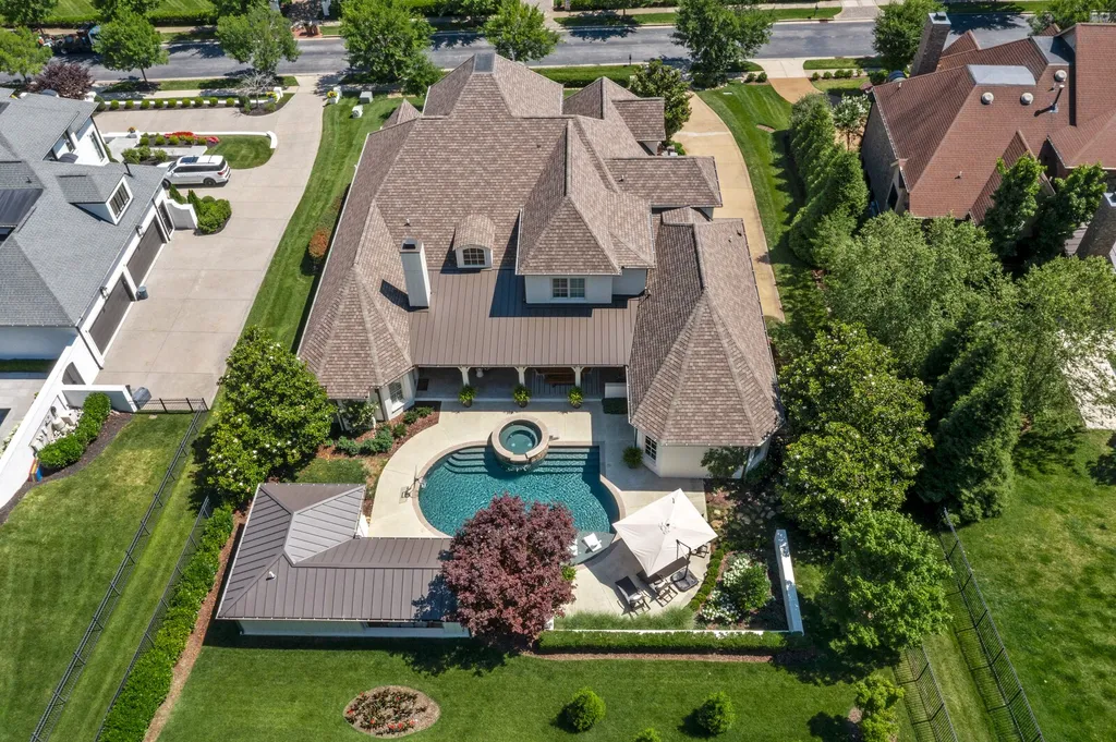 835 Windstone Boulevard Brentwood TN 37027