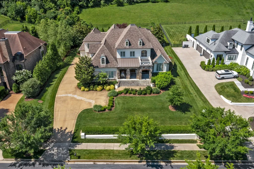 835 Windstone Boulevard Brentwood TN 37027