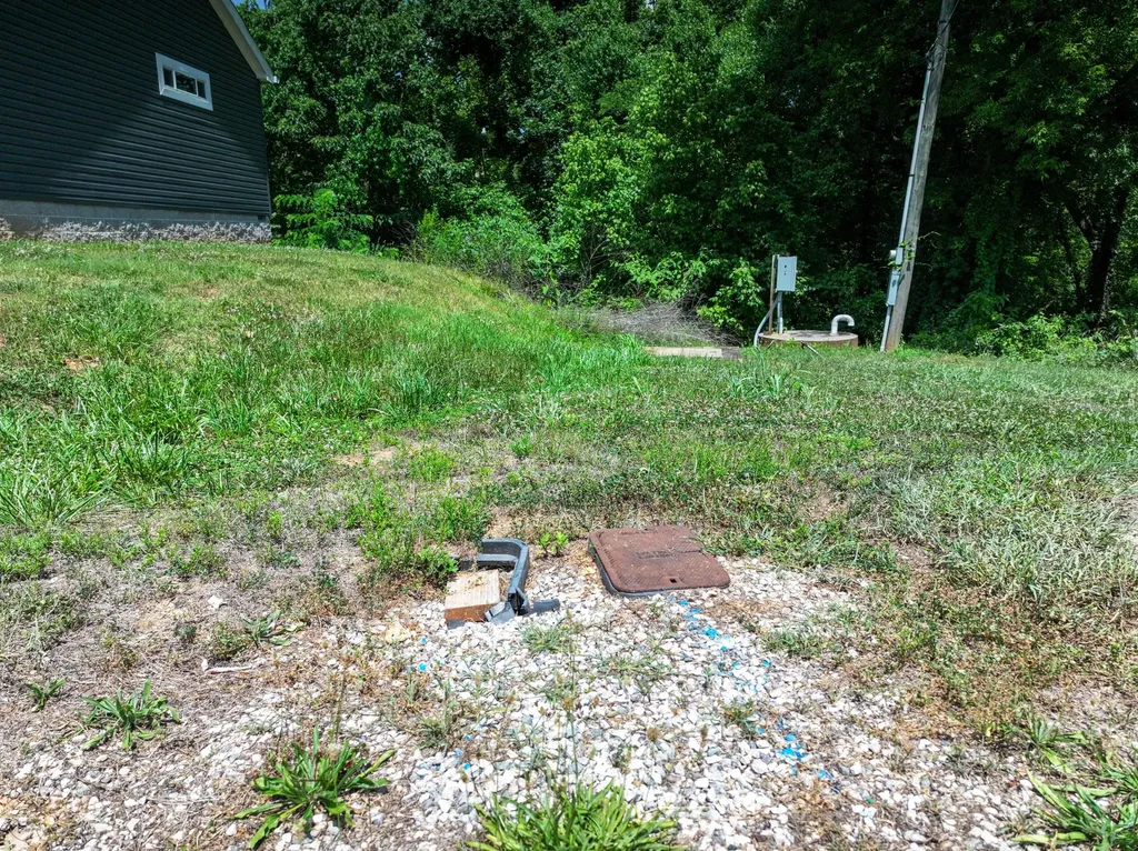 100 Riverview Drive Loudon TN 37774