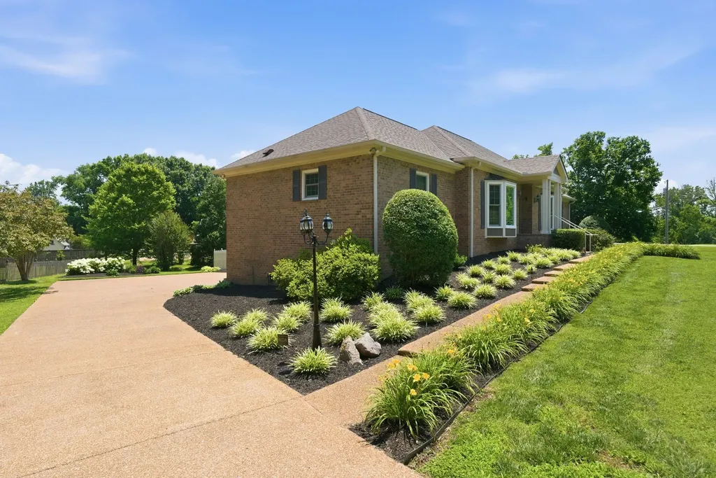 1109 David Drive Franklin TN 37069