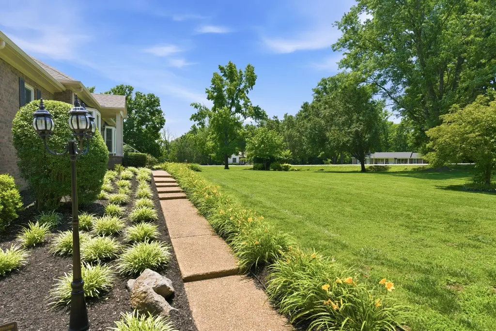 1109 David Drive Franklin TN 37069