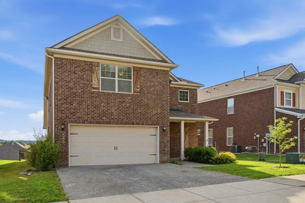 300 Blackthorn Lane Gallatin TN 37066