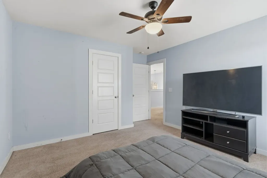 300 Blackthorn Lane Gallatin TN 37066