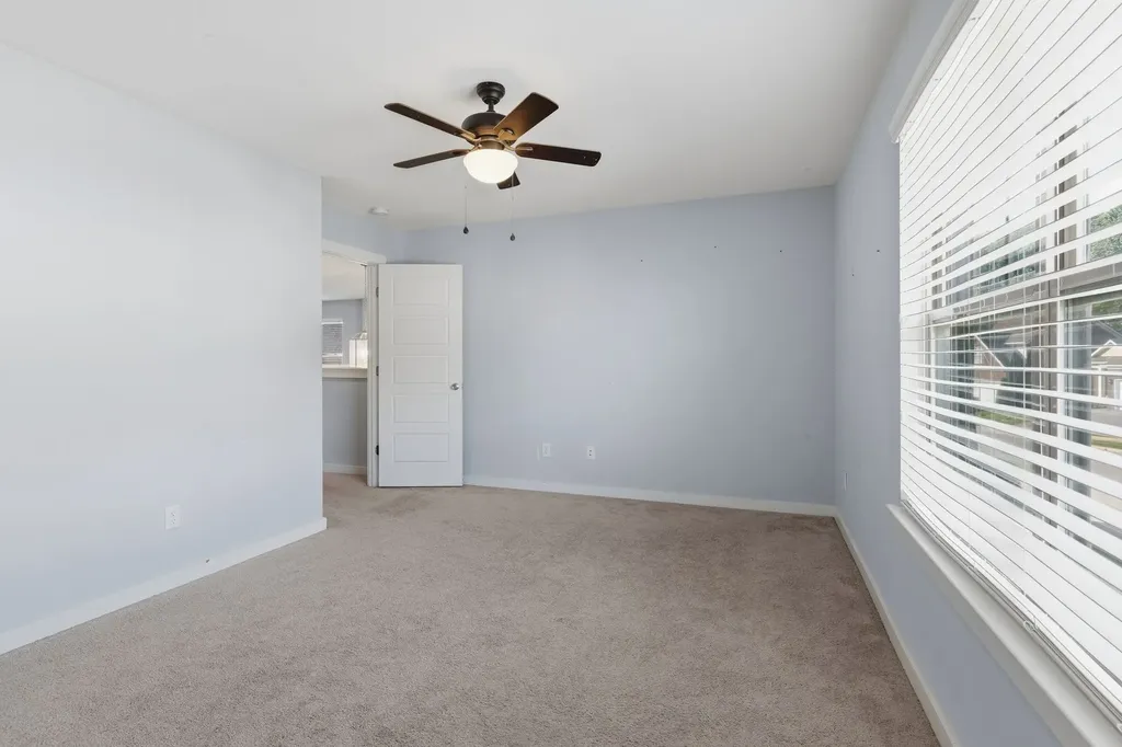 300 Blackthorn Lane Gallatin TN 37066