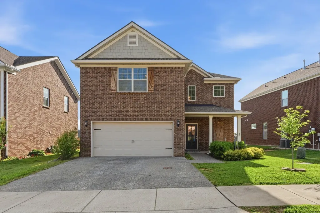 300 Blackthorn Lane Gallatin TN 37066