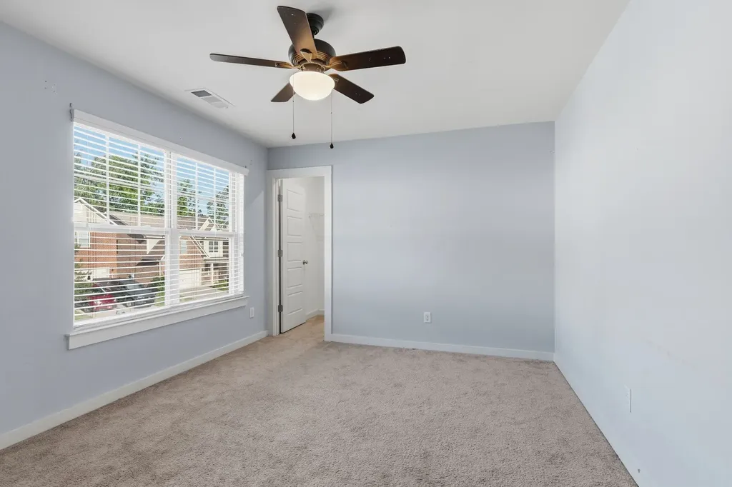 300 Blackthorn Lane Gallatin TN 37066