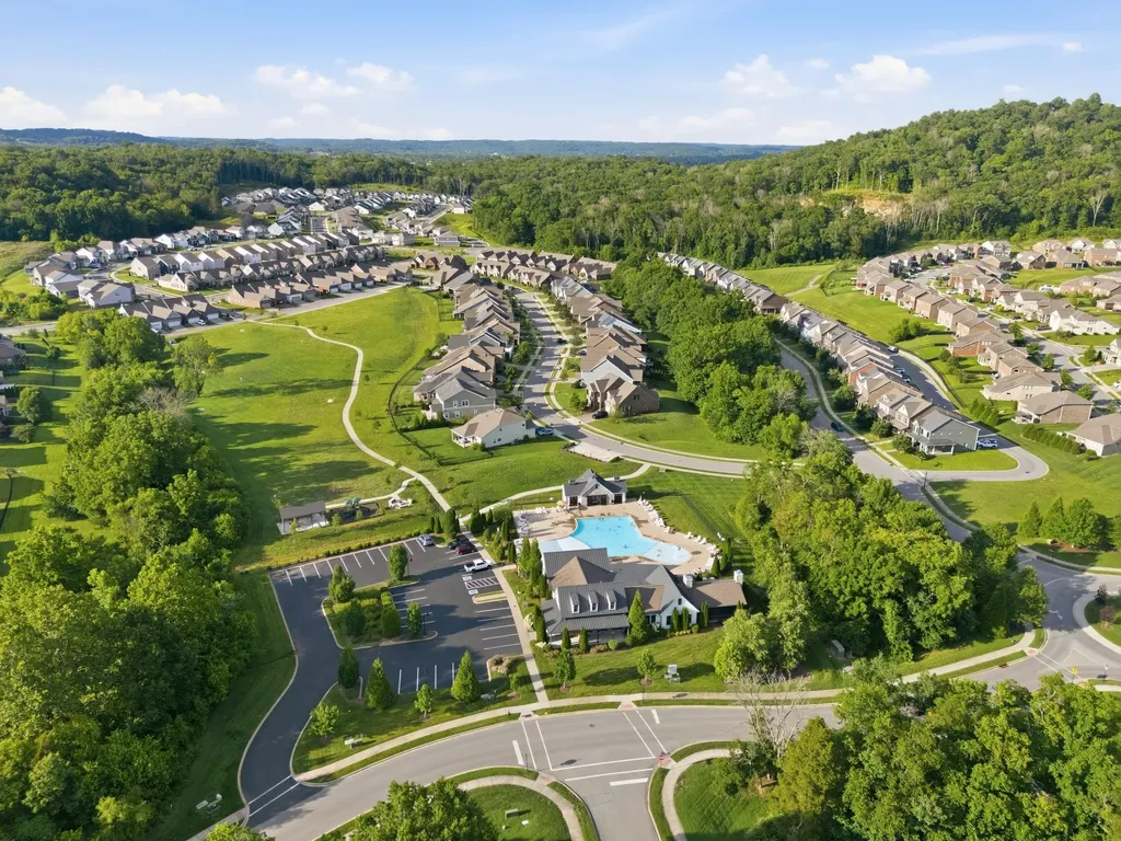 300 Blackthorn Lane Gallatin TN 37066
