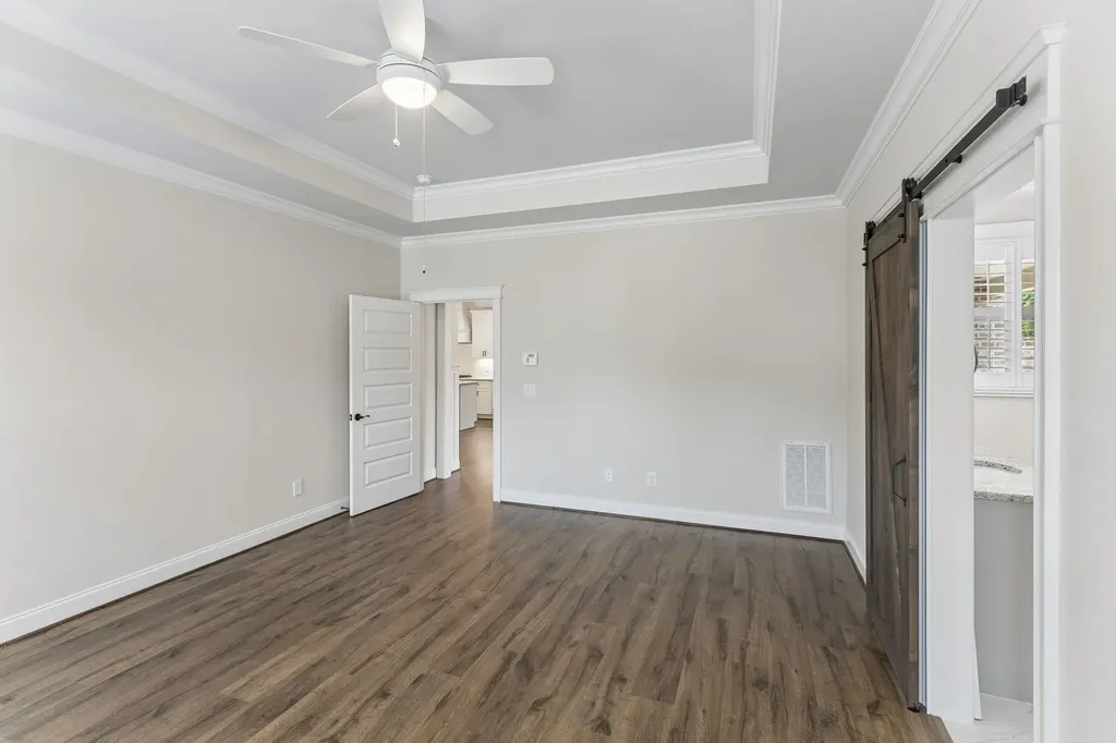 5000 Harbor Reserve Cove Hermitage TN 37076