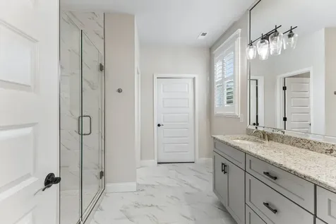 5000 Harbor Reserve Cove Hermitage TN 37076