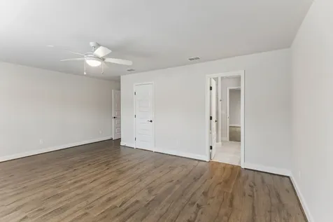 5000 Harbor Reserve Cove Hermitage TN 37076