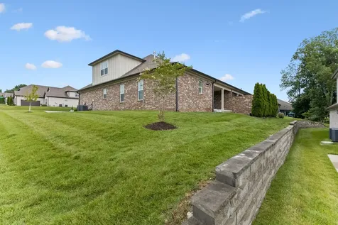 5000 Harbor Reserve Cove Hermitage TN 37076