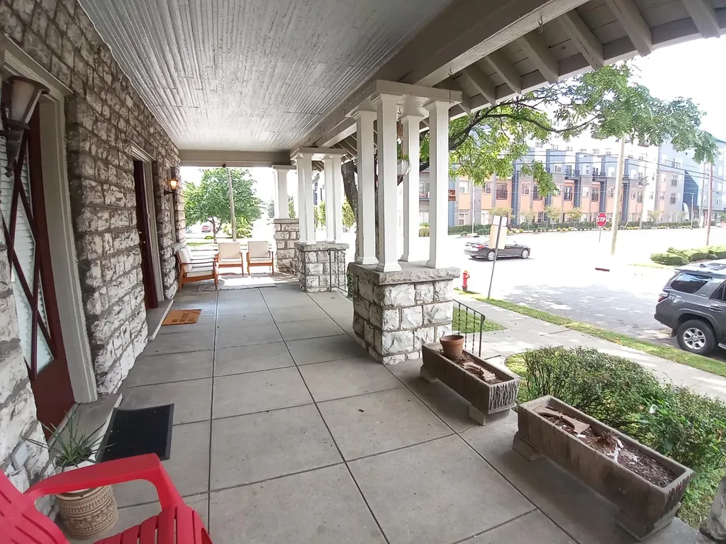 500 Russell Street Nashville TN 37206