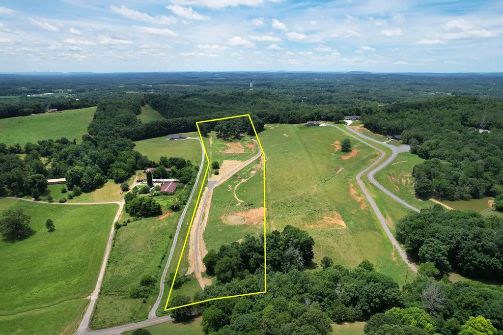 4 Hughes Road, SE Cleveland TN 37323