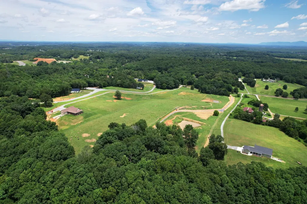 4 Hughes Road, SE Cleveland TN 37323