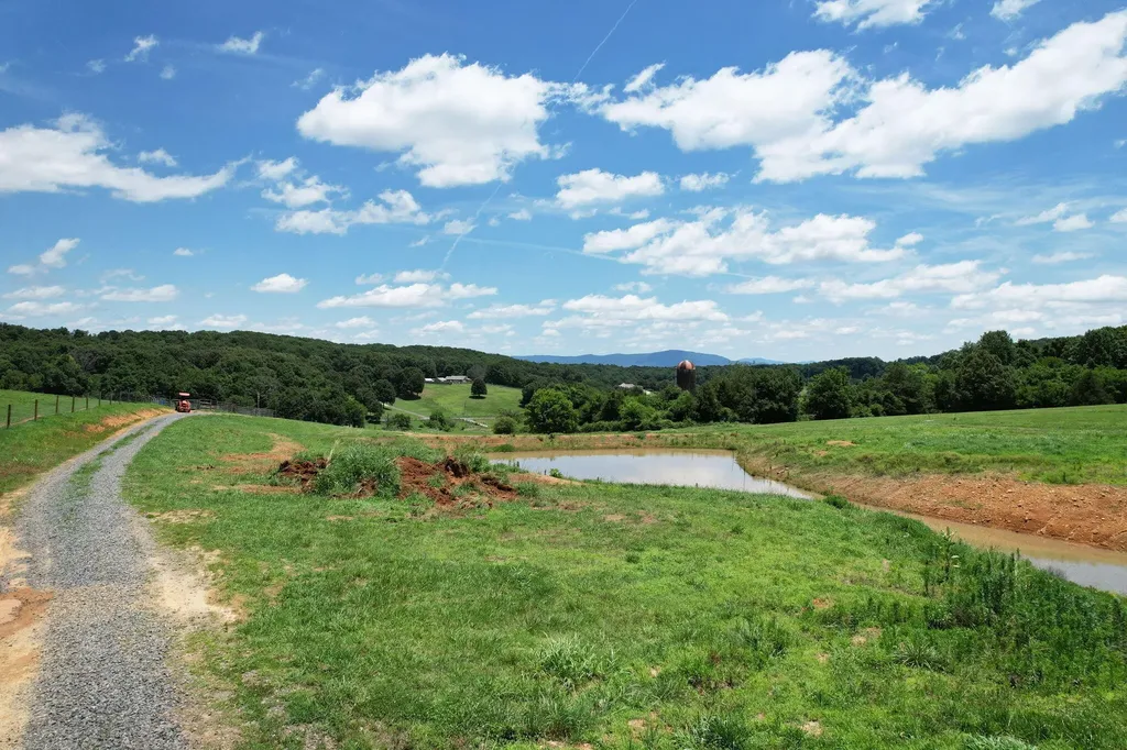 4 Hughes Road, SE Cleveland TN 37323