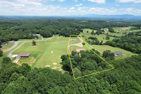 4 Hughes Road, SE Cleveland TN 37323