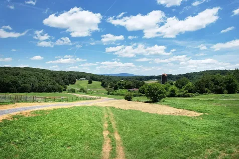 4 Hughes Road, SE Cleveland TN 37323