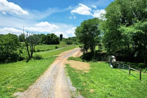 4 Hughes Road, SE Cleveland TN 37323