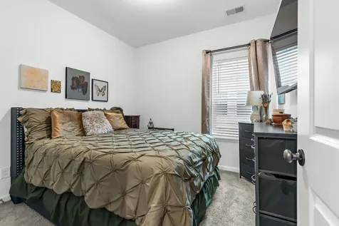 942 Millstream Dr, N Nashville TN 37218