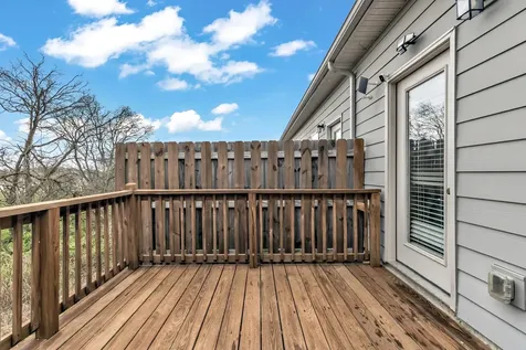 942 Millstream Dr, N Nashville TN 37218