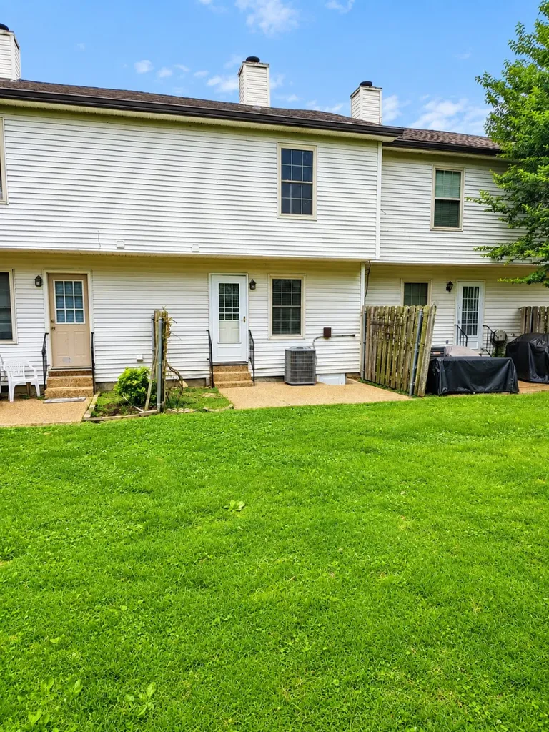 250 Sanders Ferry Road Hendersonville TN 37075