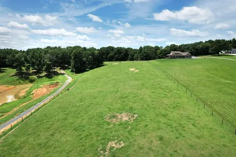 272 Hughes Road, SE Cleveland TN 37323