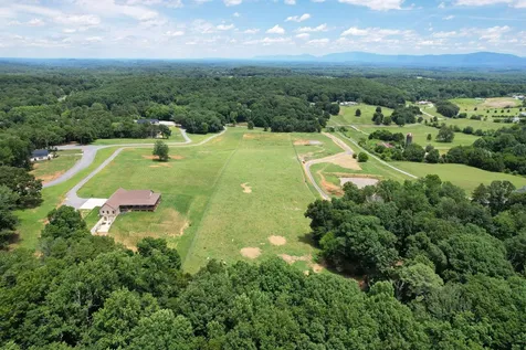 272 Hughes Road, SE Cleveland TN 37323
