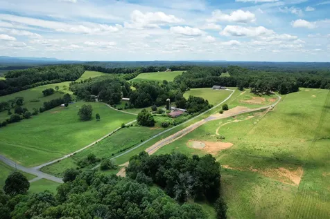272 Hughes Road, SE Cleveland TN 37323