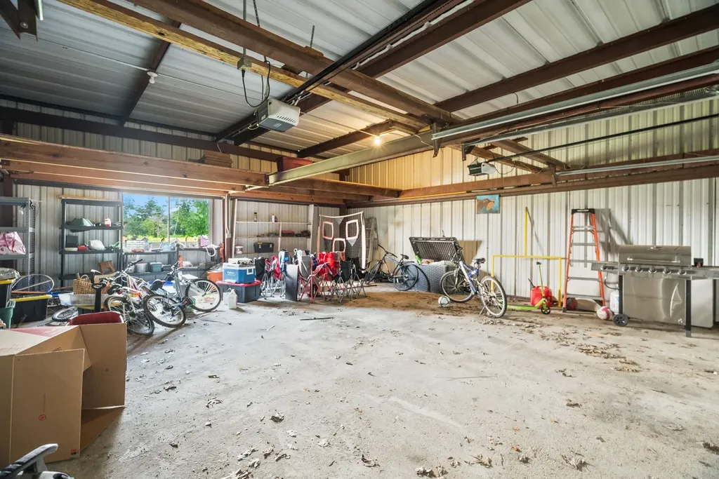 605 N Russell Street Portland TN 37148