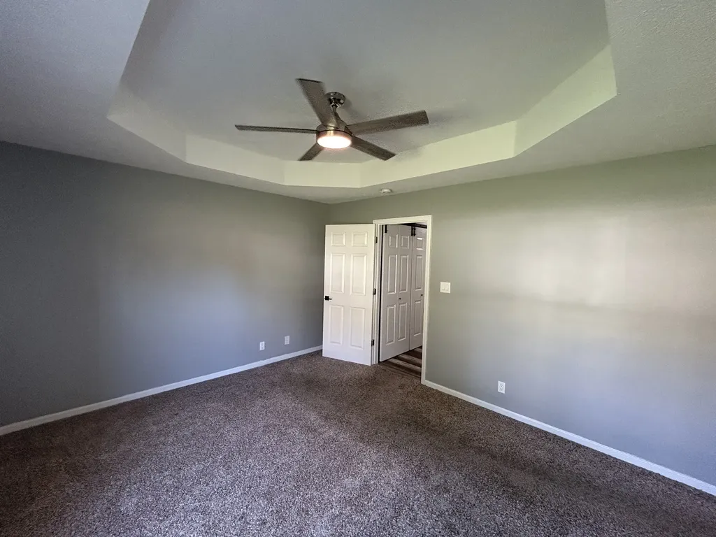 808 Leigh Ann Drive Clarksville TN 37042