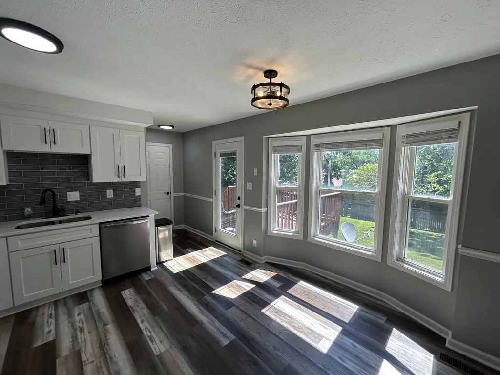808 Leigh Ann Drive Clarksville TN 37042