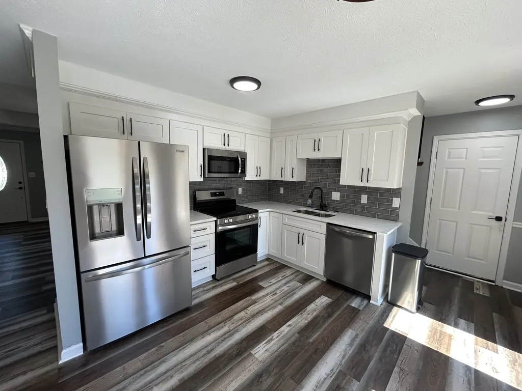 808 Leigh Ann Drive Clarksville TN 37042