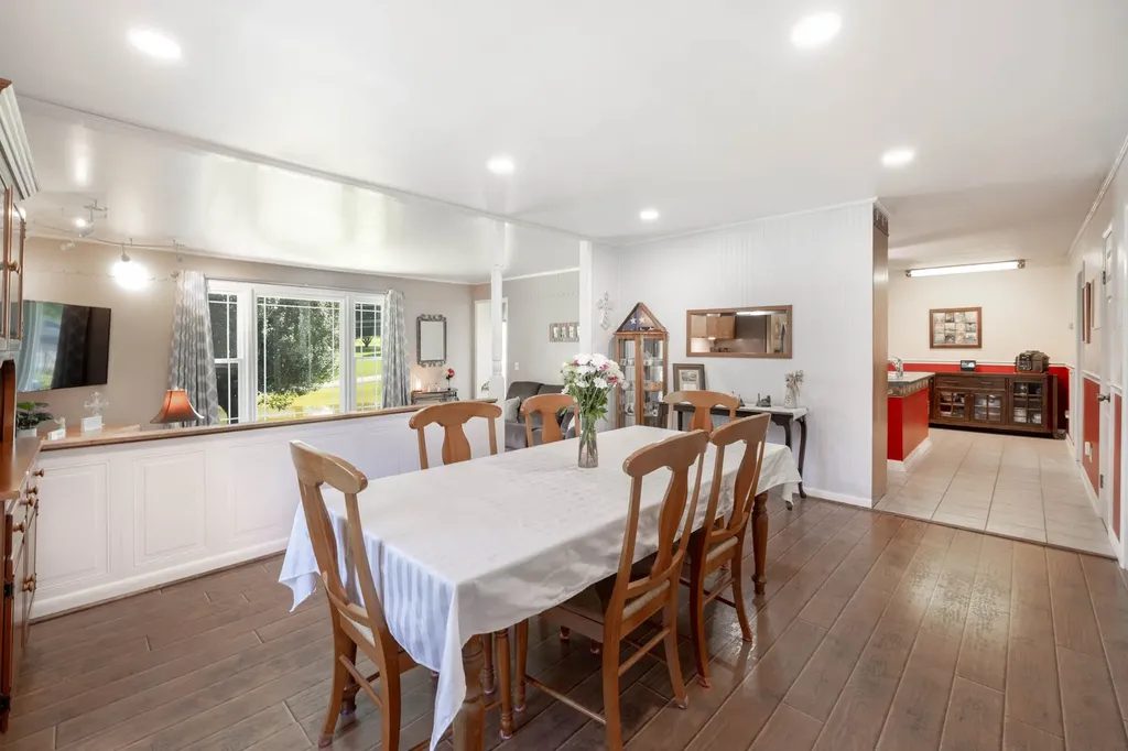 34 Dunn Road Leoma TN 38468
