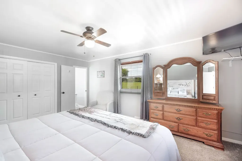 34 Dunn Road Leoma TN 38468