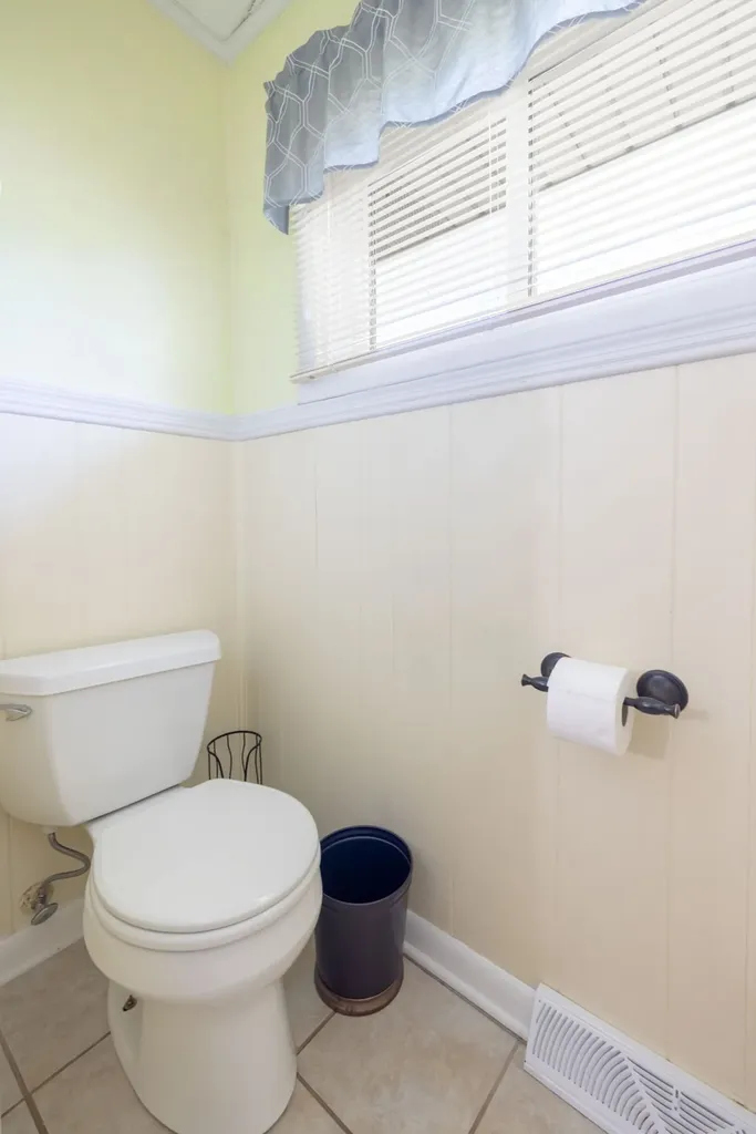 34 Dunn Road Leoma TN 38468
