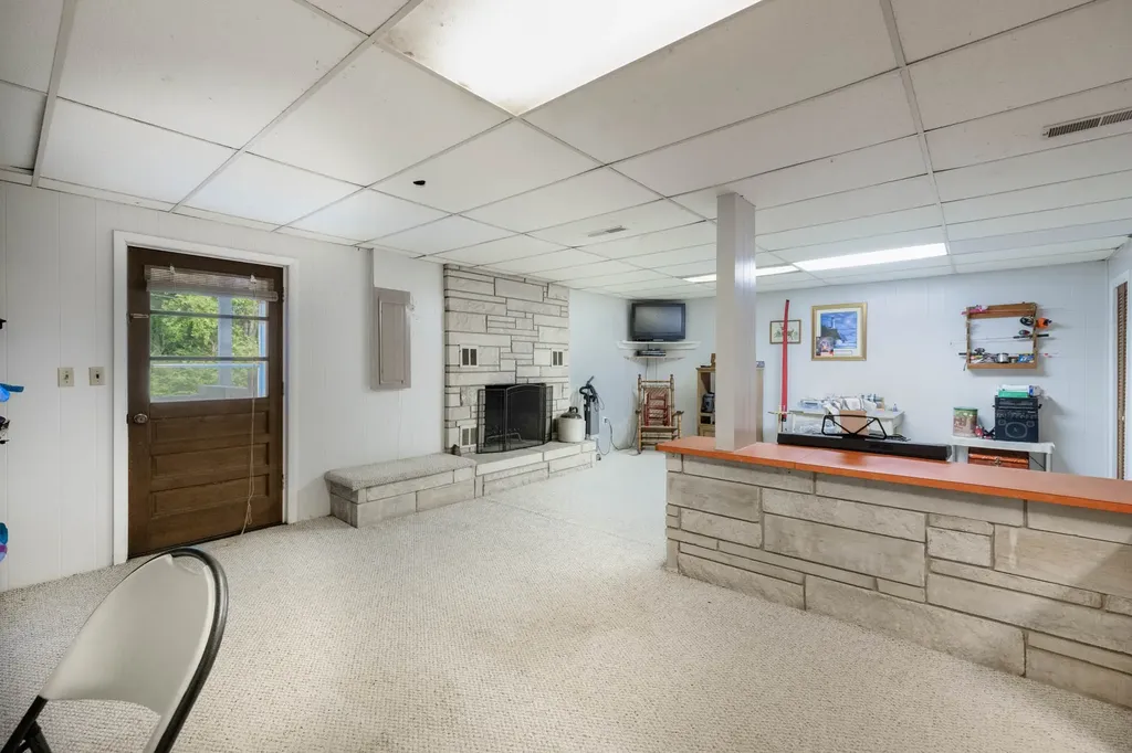 34 Dunn Road Leoma TN 38468
