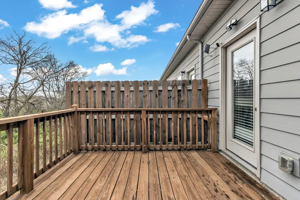 942 Millstream Dr, N Nashville TN 37218